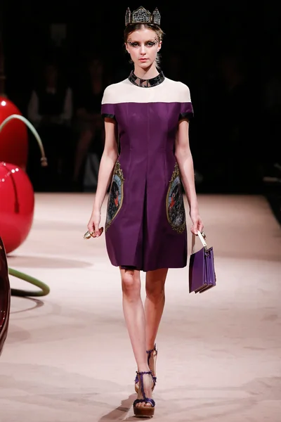 Look 33